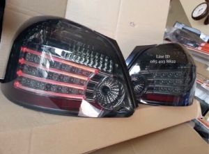 โคมท้าย แอลอีดี รมดํา โตโยต้า วีออส 2007-2012 ส่องสว่าง เพิ่มความปลอดภัยในการขับขี่ สโม้กสุดเท่ เข้ารูปไม่ต้องดัดแปลง