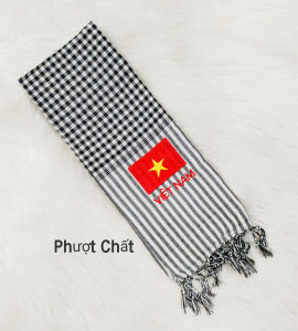Khăn rằn nam bộ Caro Nhỏ thêu cờ VN ý nghĩa dùng đi du lịch đi phượt làm khăn choàng