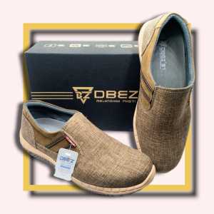 Sepatu Kasual Slip On Pria DBEZ BJ02B | Sepatu Casual Pria | Sepatu Casual Pria Terbaik | Sepatu Slip On Pria | Sepatu Kasual | Sepatu Kasual Pria | Sepatu Slip On Pria | Slip On Pria | Sepatu Pria Casual | Sepatu Slip On Trend | Slip On Sepatu Casual