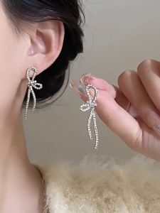Anting Reben🎀芭蕾风蝴蝶结耳钉 Ballet Style Bow Stud Earrings 甜美轻奢小众独特设计精致优雅高级感气质百搭 Elegant Jewelry Trendy