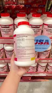 [HÀNG MỸ] VIÊN UỐNG KIRKLAND CALCIUM MAGNESIUM ZINC – 500 VIÊN XƯƠNG KHỎE – Hỗ trợ sức khỏe toàn diện giảm nguy cơ loãng xương và suy yếu xương khớp theo tuổi  tác.    Công thức an toàn tin cậy từ thương hiệu Kirkland Signature – nhãn hàng thực phẩm bổ
