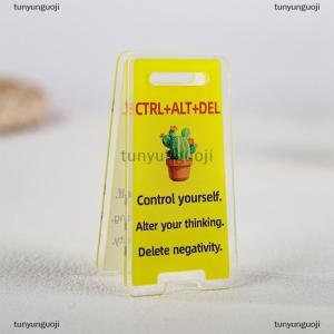 [COD] tunyunguoji ป้ายอะคริลิค ปล่อยให้ฉันอยู่คนเดียวฉันกำลังยุ่ง ของขวัญสำหรับตกแต่งสำนักงานที่น่าขบขันคลิปติดตั๋วบนเดสก์ท็อปสำหรับเพื่อนร่วมงาน