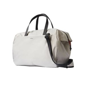 Duffel Bag 30L - Bellroy Australia Lite Travel Bag - Lightweight Outdoor Sports Fitness Bag - Hand Duffle