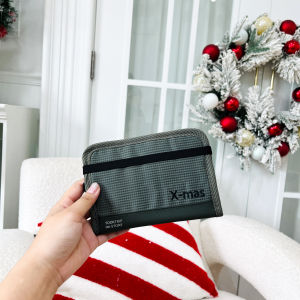 Tooktrip Store กระเป๋าพาสปอร์ต รุ่น TOOPER สามารถสกรีนชื่อลงกระเป๋าได้ !! แจ้งสกรีนทาง inbox นะคะ !! กระเป๋าใส่หนังสือเดินทาง Passport holder RFID Blocking