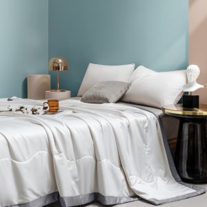 Cooling Blankets Smooth Air Conditioner Comforter Lightweight Summer Quilt with Double Side Cold Cooling Fabric