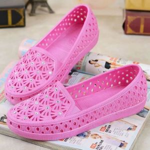 [Free Shipping] Summer New Coros Shoes Closed-Toe Slippers WomenS Non-Slip Cute Casual Home Outdoor Soft Bottom Bathroom Breathable Sandals