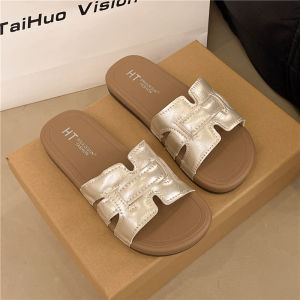 [Free Shipping] 2025 Summer Fashion Toe-Loop Outdoor Sandals With Rhinestone Butterfly Design Crystal Non-Slip Versatile Sandals