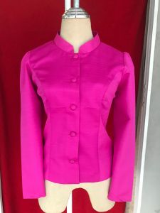 เสื้อไหมทรงจิตลดาสีบานเย็น ♥️♥️ ผ้าที่ร้านอัดกาวทุกตัวค่ะใส่สบายไม่คันค่ะ 👚👚 งานสวยการันตี 💯💯 ไหม2เส้น