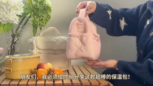 Large Capacity Thermal Lunch Box Bag Single Shoulder Portable Cooler Bag Waterproof Multifunctional Food Insulation Tote Bag Portable Hand Carry Picnic Bento Storage Bag For Office School Travel