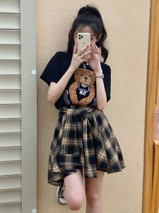 Salt Suit Womens Summer Fashion Little Bear T-shirt+PLAID RUFFLE SKIRT Fried Street Skirt Two-piece Set