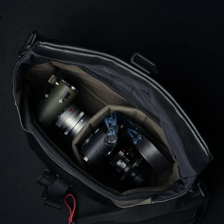 Wotancraft%20PILOT%20LEATHER%20TRAVEL%20CAMERA%20BAG%207L%20UPGRADED%20-%20Image%204