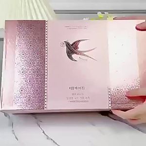 Bộ mỹ phẩm dưỡng da tạo độ ẩm tăng độ đàn hồi giúp da căng bóng và mịn màng