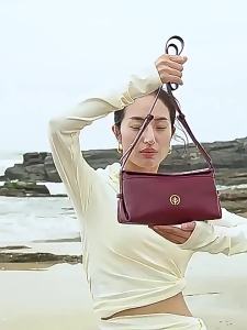 BAGTREE Túi tote đeo vai đeo chéo cỡ nhỏ da bò thuộc thảo mộc lớp đầu tiên kiểu hộp sữa túi gối thu đông.