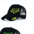 Topi Fox Logo Samping Trucker. 