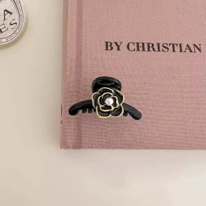 Klip Rambut Double C Camellia Hair Clip Elegant Korean Style Flower Hair Accessory Cute Fashion