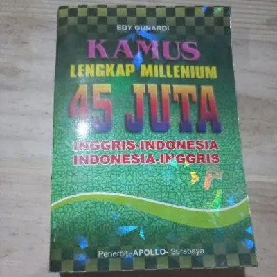 Kamus Saku Lengkap Millenium 45 Juta Indonesia - Inggris