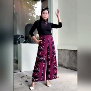 Celana Tenun: Bawahan Tenun NTT & Baju Tenun NTT