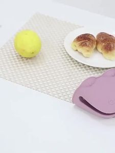 2Pcs Silicone Baking Gloves Anti Slip Hot Pot Oven Cooking Microwave Baking Mitten Kitchenware Heat Insulated Baking Tools Dinosaur Gloves Clip Anti Scalding-152c4c8b