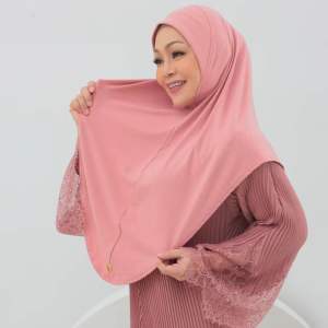 Sarung BYCHEFIZ LUXE edition