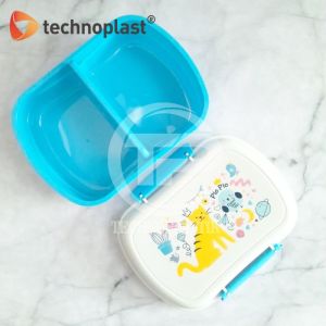 TECHNOPLAST Cat Is In The Air Lunch Box 650ml /Kotak Bekal 650ml