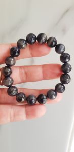 🍃🍀🍃Vòng tay nữ chuỗi đá mắt hổ tự nhiên đen xanh size 10mm 18 hạt bóng đẹp hợp các Chị mệnh thủy mệnh mộc đeo may mắn đá tự nhiên tốt sức khỏe công việc tốt đẹp tài lộc hanh thông xinh tay rẻ đẹp có 350k/1 vòng ạ
