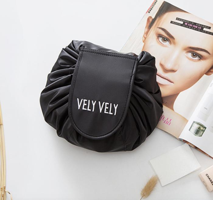 Korean Lazy Cosmetic Travel Bag size 68x56cm Tas Kosmetik Make Up