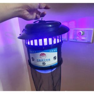 Đèn Bắt Muỗi Công Nghiệp Rất Hiệu Quả Cho Chuồng Trại