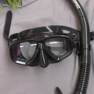 COPOZZ Professional Diving Scuba Mask No Fogging Snorkeling Scuba Dive Glasses Seal Diving Tempered Glass Mask Goggles Men Women