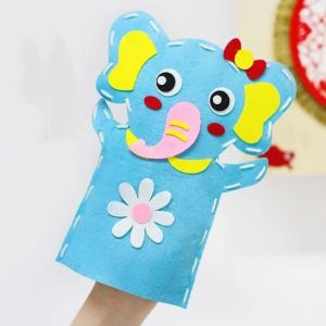 Q-1151 STORE Cartoon Animal Hand Puppets Plastic Non-woven DIY Craft Puppets Lovely Handmade Material Bags Educational Use