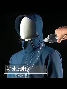 Outdoor Waterproof Windbreaker Jacket for Men & Women – Lightweight Breathable Hooded Hiking Coat Spring & Autumn Sports Jacket