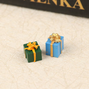 Mongin 5pcs 1/12 Scale Miniature dollhouse Christmas Gift box อุปกรณ์เสริมตกแต่ง