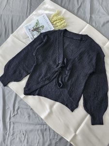 Joly Sweater Tali Depan Rajut Wanita
