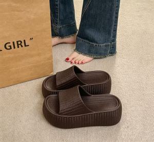 Free Shipping Summer Thick-Soled Height-Increasing Slippers For Women Non-Slip And Wear-Resistant EVA Flip-Flops For Outdoor Use Beach Shoes