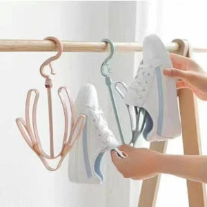 1Pcs Balcony Windproof Shoe Rack Hook Drying Hanger Rotating Plastic Drying Hook Closet Storage Rack Drying Insole Shoelace