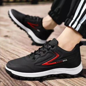 TKGirl สินค้าพร้อมจัดส่ง รองเท้าผ้าใบผู้ชาย พื้นหนา น้ำหนักเบา งานคูลๆของคนคูลๆ ใส่ได้ทุกโอกาส รุ่นนี้หนังเทียม เลอะสามารถเช็ดทำความสะอาดง่ายดีไซน์สวยเก๋ไม่ซ้ำใคร