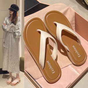 VIVOLILV ✨50%OFF✨รองเท้าแฟชั่น แบบหนีบ รองเท้ายางล้วน รองเท้ารุ่นรองเท้าหูหนีบmeidu รองเท้าแตะกันลื่นสีพื้นเบสิคเรียบหรูพื้นนิ่มพรีเมี่ยมทรงสวยใส่สบายต้อนรับหน้าร้อน