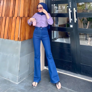 Celana Cutbray Jeans Highwaist Wanita Terlaris Trend Terbaru 2024