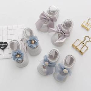 (📌มีคูปองส่งฟรี) ถุงเท้าเด็กแรกเกิด ถุงเท้าเด็ก ดีไซน์น่ารัก ยืดหยุ่น คุณภาพดี มีกันลื่น สำหรับเด็ก 0-1 ขวบ V6