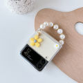 Ốp Lưng Samsung Z Flip 6 / Z Flip 5 / Z Flip 4 / Z Flip 3 Trong Suốt Hoa Nổi Xinh Xắn Kèm Dây Ngọc Trai Xỏ Tay - BUM STORE GALAXY CASE. 