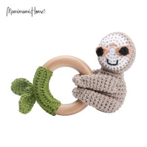 Mamimami Home Baby Wooden Teether Handmade Crochet Animals Kids Teething Ring Wooden Rattle Toy