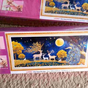 [ MỚI] Tranh đính đá hươu tài lộc dưới ánh trăng Lv591( 100x55cm) Lv592( 150×70cm) [ Tranh Hà Đoàn]