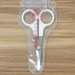 Gunting Benang Bordir 12cm Lengkung Dan Lancip