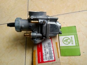 Bình xăng con Bông Mai (họng 28)