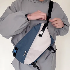 Messager Bag For Women Men Nylon Crossbody Bags Multi Pocket Slings Bag Roomy Hoboes Bags Waterproofs Nylon Shoulder Bag