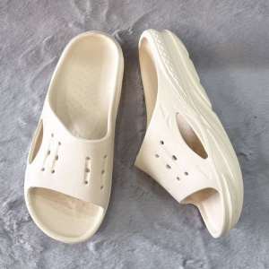 Mens outdoor non-slip beach slippers lightweight and non-slip thickened material