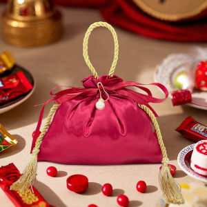 Red Pouch Candy Pouch Gift Bag Wrapping Pack Drawstring Pouch with Gold Tassel Wedding Holiday Gift