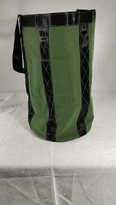 กระเป๋าใส่อุปกรณ์แขวนถังแบ่งของเครื่องมือประแจรถยนต์ผ้าหนาแบบพกพา