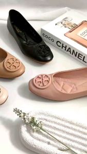 Sepatu flat shoes wanita import SIMONCELLI