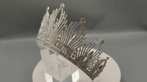 ยุโรปและอเมริกาเจ้าสาวมงกุฎผ้าโพกศีรษะ Miss World ประกวดนางงามมงกุฎมงกุฎเครื่องประดับเจ้าหญิง rhinestone มงกุฎที่คาดผมขายส่ง