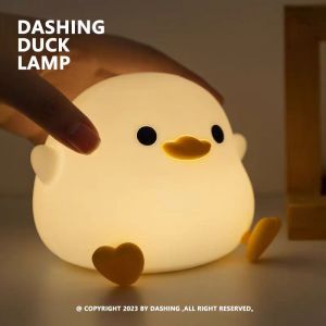 Toy Galax🎁โคมไฟกลางคืน โคมไฟหัวเตียง วัสดุซิลิโคน LED อ่อนนุ่ม แสงนุ่มนวล ปรับระบบสัมผัส ของขวัญคริสต์มาส